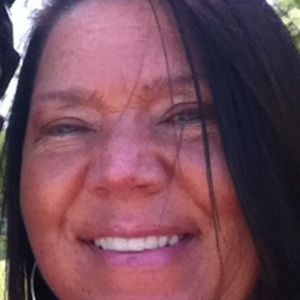 Meet your Posher, Eva